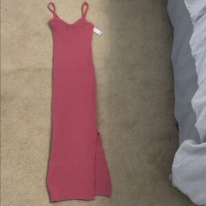 Elegant Pink Maxi Dress